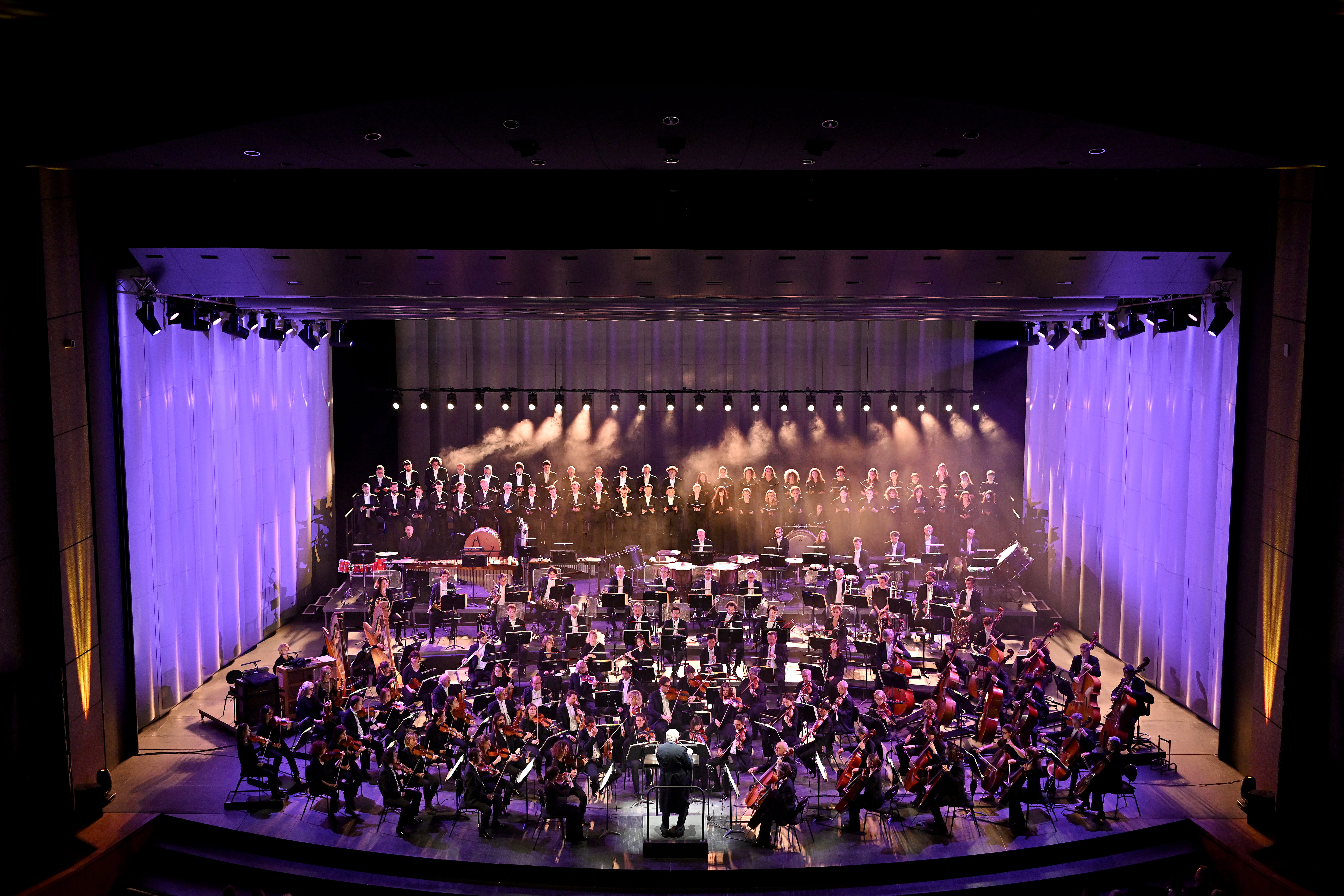 Chœur et Orchestre - Opéra Berlioz - Michael Schønwandt Daphnis et Chloé © Marc Ginot 2(1).jpg