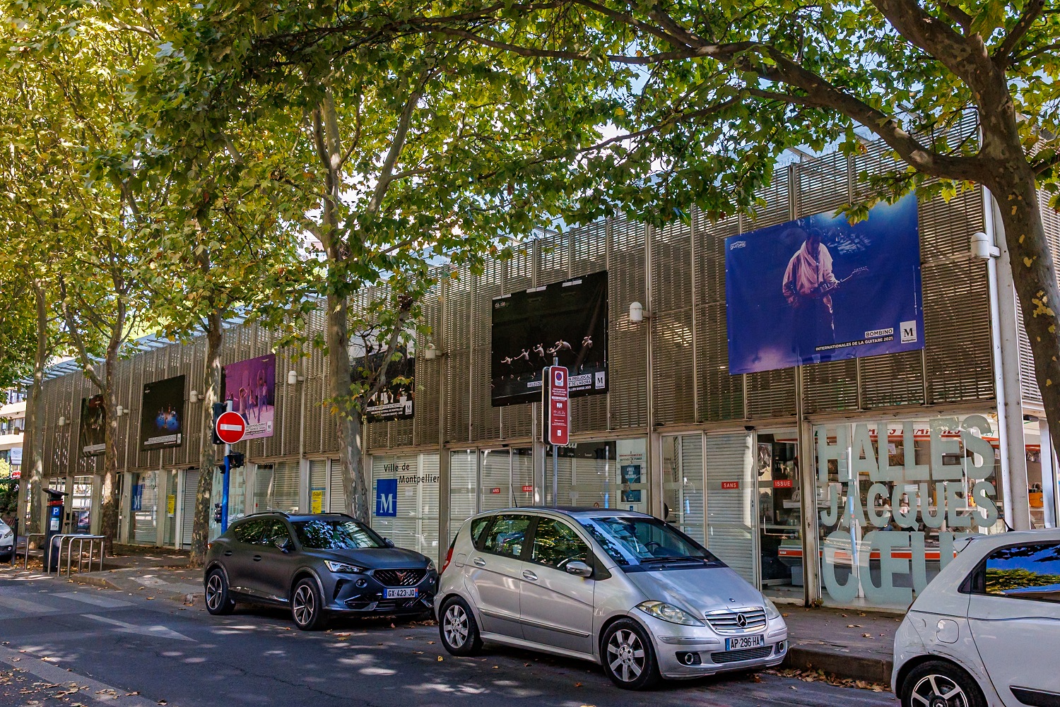 Halles Jacques Coeur BD.jpg