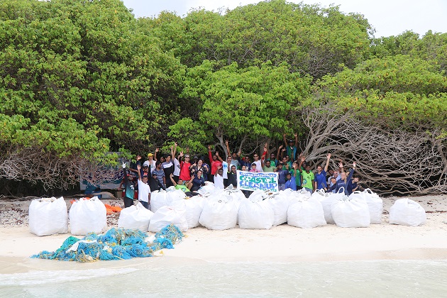 JA Manafaru Maldves Hosts Island Clean Up.jpg