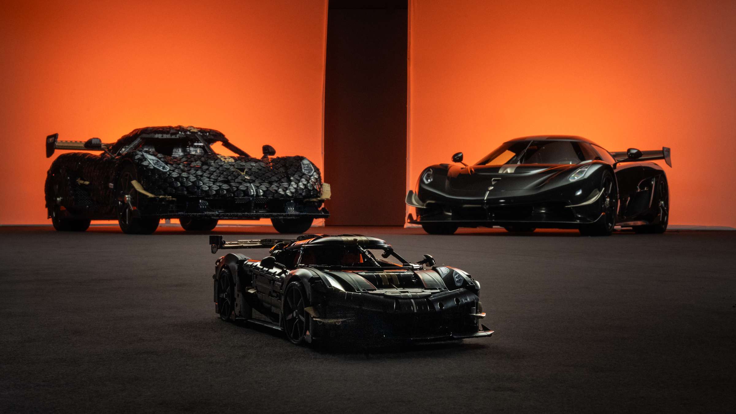 LEGO&reg;_Technic&trade;_Koenigsegg_Sadair&rsquo;s_Spear_-_1x1_1x8_real_car_-_005.jpg
