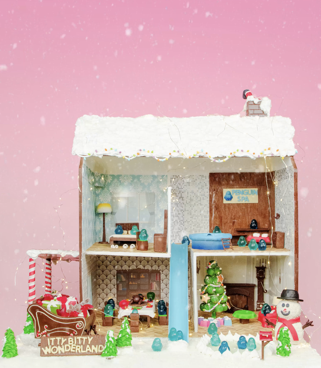 Santa's Doll House.png