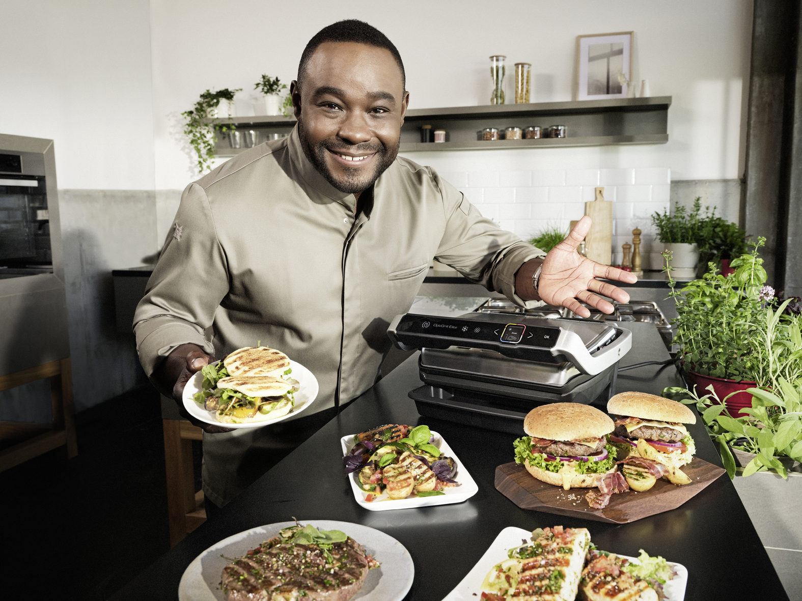 Large-Nelson Müller_GC750D OptiGrill Elite.jpg