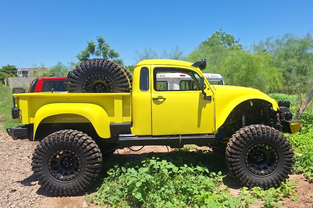 HWLT Mexico winner Jesus Daniel Payan Gastelum’s VW Beetle pickup truck.jpg