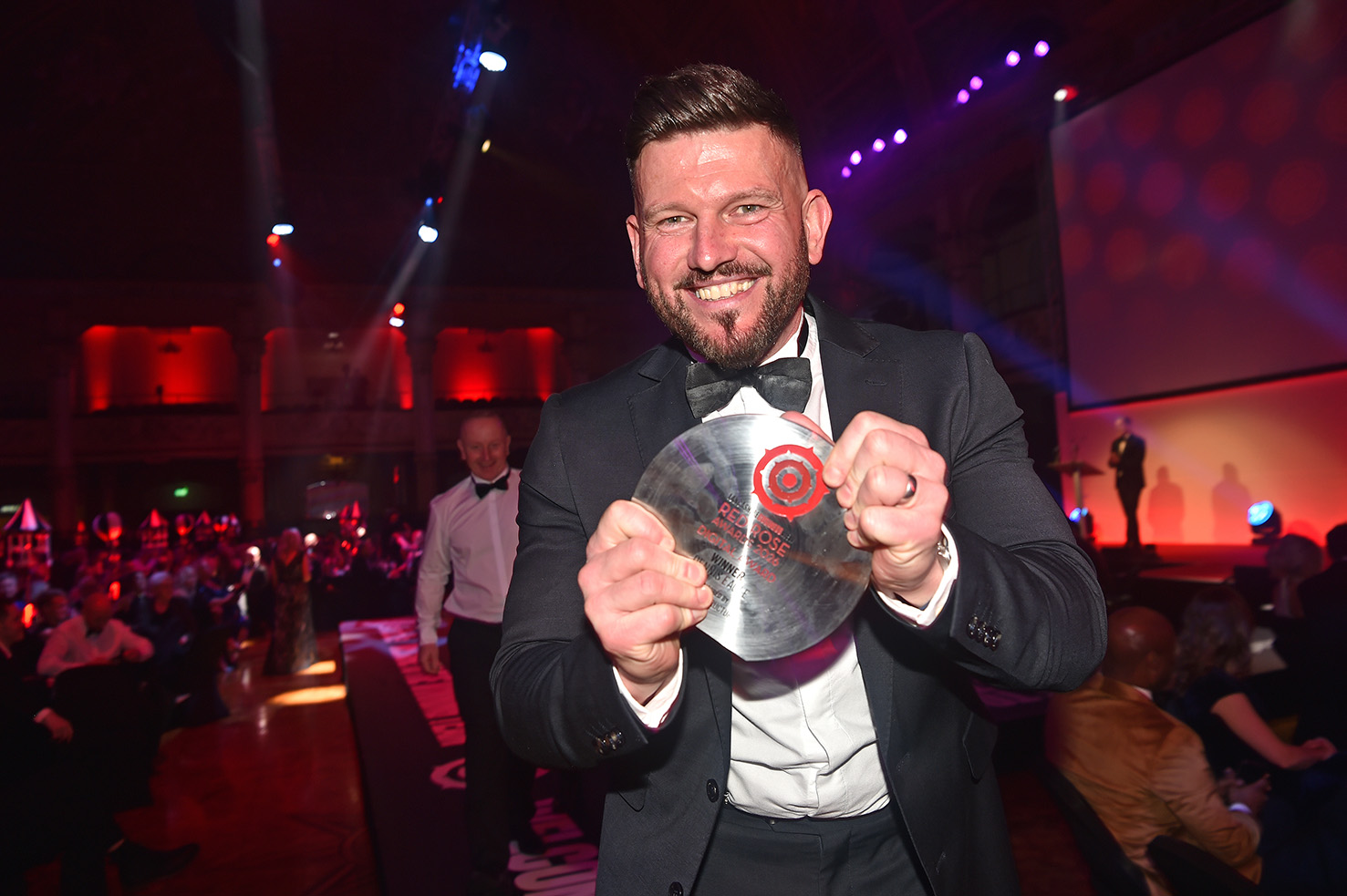 Oli with award.jpg