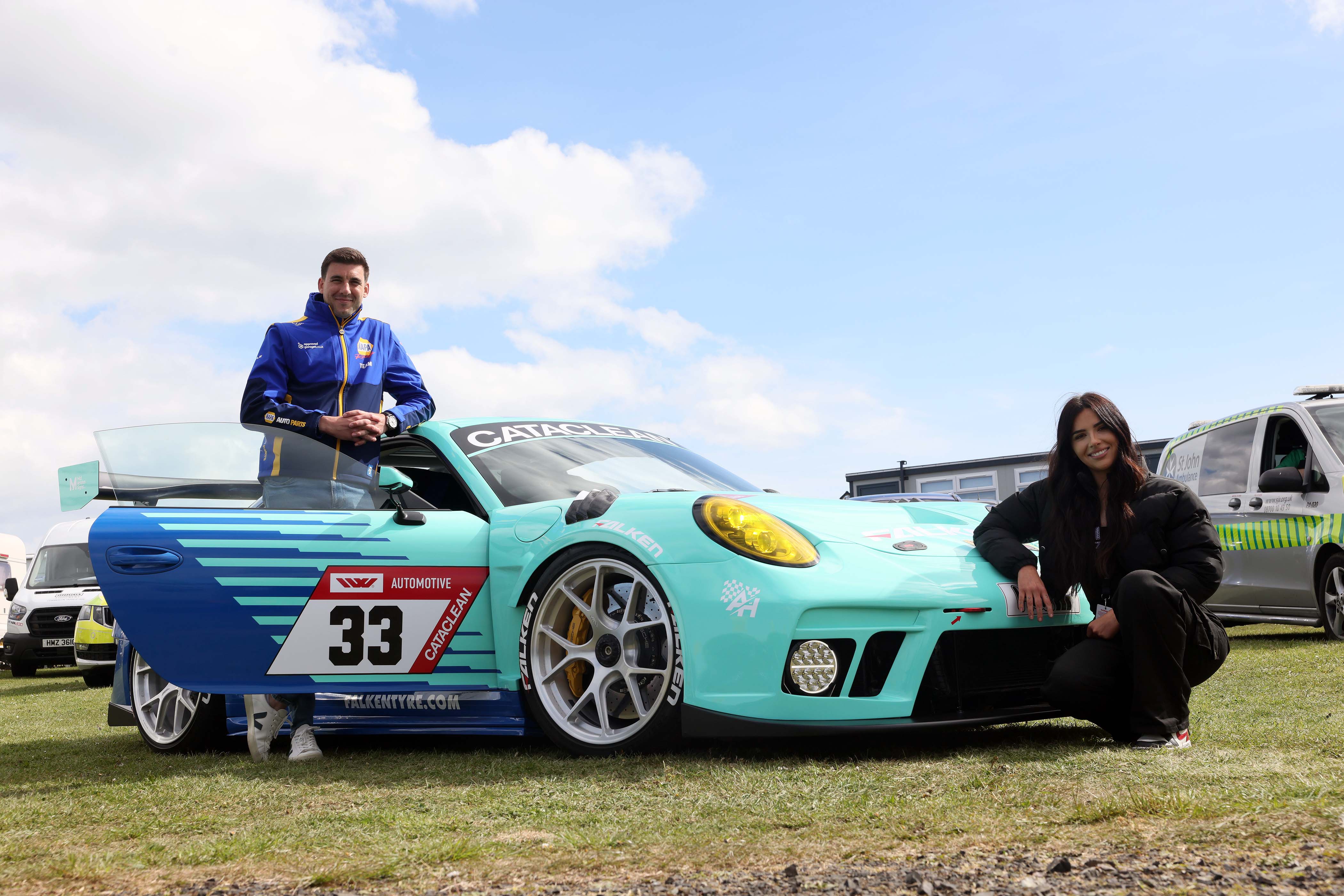Abby Higgins Porsche project with Dan Cammish.jpg