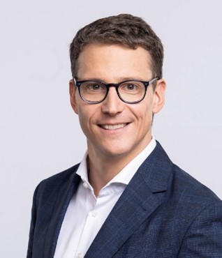 Portrait_Peter_Robejsek.jpg